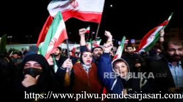 Ekonomi Iran Terpuruk Imbas Perang