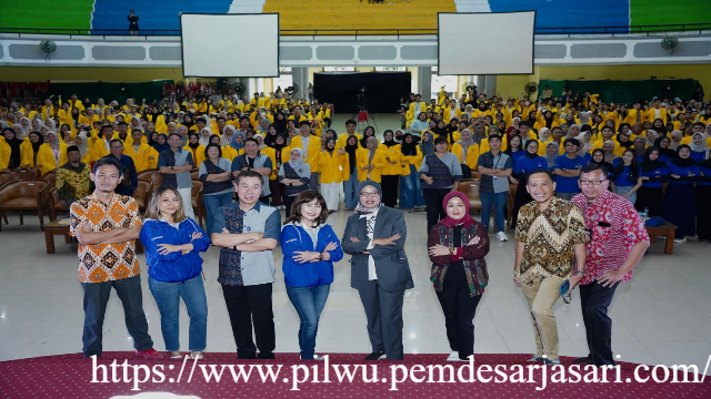 Direktur BCA Lianawaty Suwono Raih Penghargaan